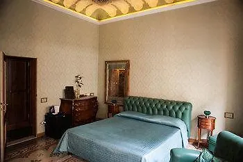 Cavour 10 فندق 2*